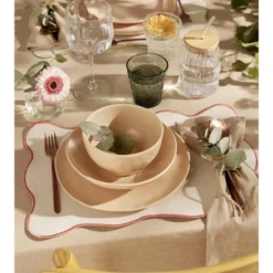 Assiette à dessert forme organique céramique beige Ø20cm