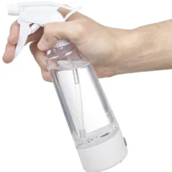 Balai spray anti bactérien avec système d'électrolyse