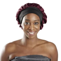 Bonnet de douche satiné 28x24xH28cm (2 modèles)