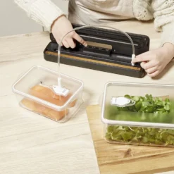 Boîte de conservation sous vide 2,6L - 25x16,5xH10cm