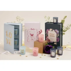 Bougie parfumée dans verre x4 coffret forme livre 16x17cm (4 modèles)