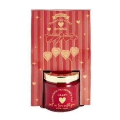 Bougie Saint Valentin dans verre rouge couvercle doré Ø6xH6cm