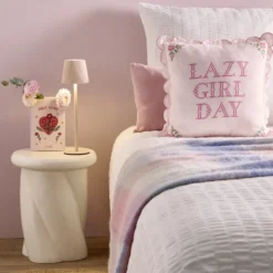 Bout de canapé rond Creamy laqué Ø33xH40cm (2 modèles rose ou blanc)