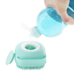 Brosse de nettoyage silicone avec réservoir (3 modèles)