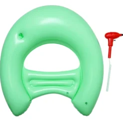 Bâteau gonflable avec pistolet à eau intégré