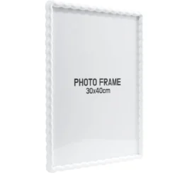 Cadre photo bord vague plastique coloré 34x44cm pour photo 30x40cm (3 modèles)