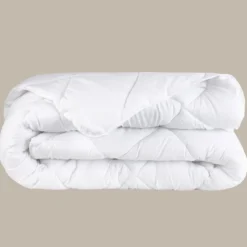 Couette 1 personne tempérée blanche 140x200cm