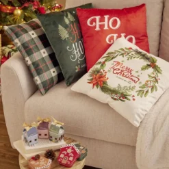 Coussin carré motif Noël 40x40cm (6 modèles)