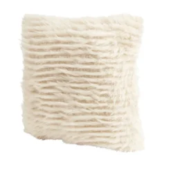Coussin carré à poils longs 40x40cm - 3 modèles