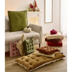 Coussin carré velours contour à volant 60x60cm (3 modèles)