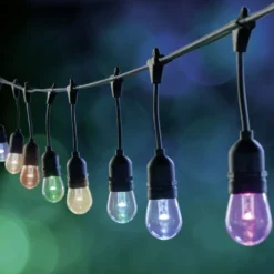 Guirlande guinguette ampoule 15 LED blanc chaud et multicolore 12.4m