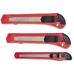 Lot de 3 cutters rouges et noirs