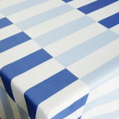 Nappe rectangulaire polyester bayadère carreaux bleus et blancs 150x250cm