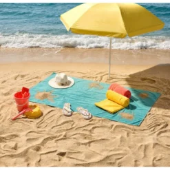 Parasol de plage UPF 50+ toile colorée Ø140xH175cm (2 modèles bleu ou jaune)