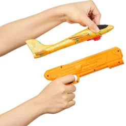 Set avion avec pistolet lanceur L.23cm