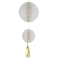 Suspension 2 boules en papier blanc et son pompon