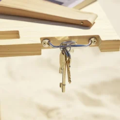 Table pliable en bois à planter